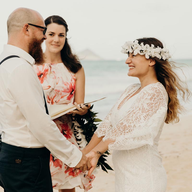 Hawaii Wedding Officiant